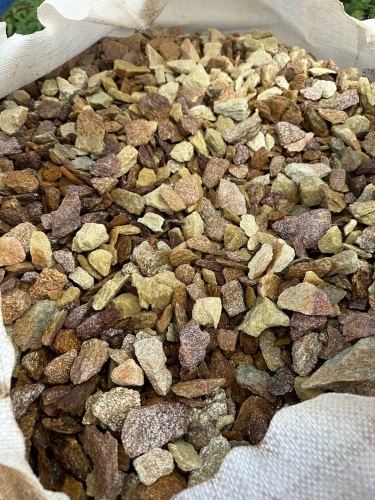 Златолит персиковый декоративная каменная крошка купить в Черноголовке