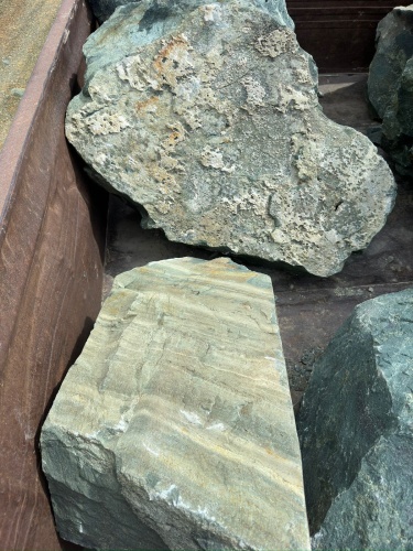 Ландшафтные глыбы зелёные 200-500 килограмм купить в Черноголовке