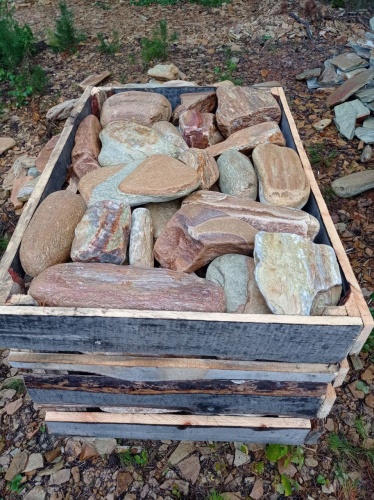 Златолит жёлтый, жёлто-зелёный глыбки и валуны для ланшафтного дизайна купить в Черноголовке