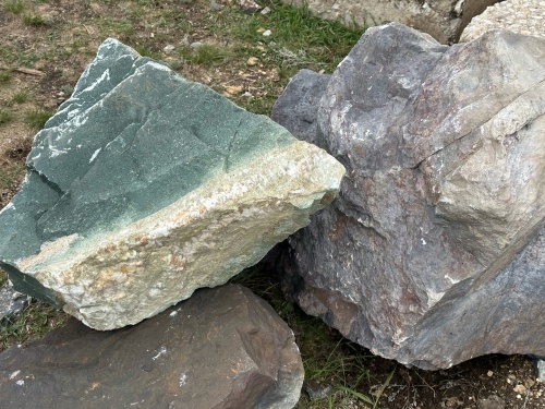 Камни для ландшафтного дизайна зелёные 10-60 килограмм купить в Черноголовке