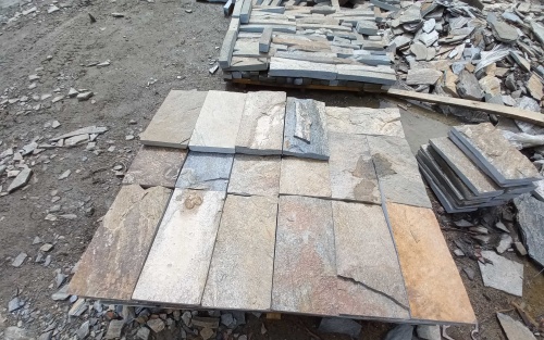 Плитка пилёная златолит Уральский для цоколя, отмостки купить в Черноголовке