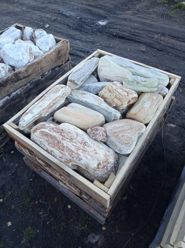 Златолит жёлтый, жёлто-зелёный глыбки и валуны для ланшафтного дизайна купить в Черноголовке