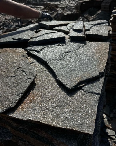 Плитняк златолит серебристый для фасада купить в Черноголовке