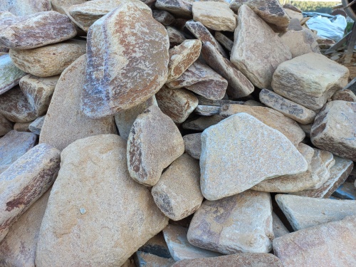 Златолит жёлтый, жёлто-зелёный глыбки и валуны для ланшафтного дизайна купить в Черноголовке