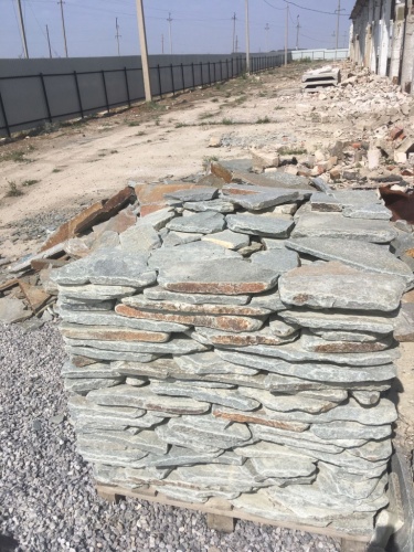 Златолит серебристый галтованный для цоколя купить в Черноголовке